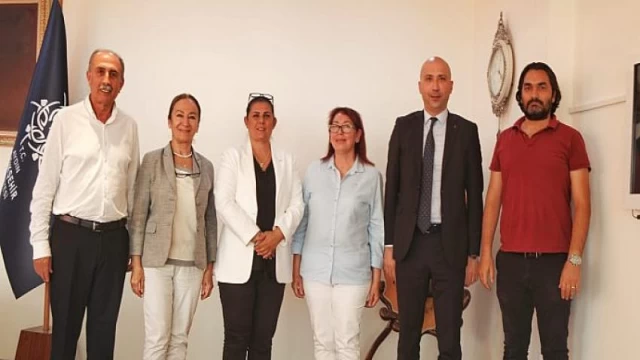 Aydın Büyükşehir Belediyesi’nin Söke meclis üyeleri Başkan Çerçioğlu’na ziyaret etti. Ziyarette Söke’ye yapılan ve yapılacak olan yatırımlar değerlendirildi.